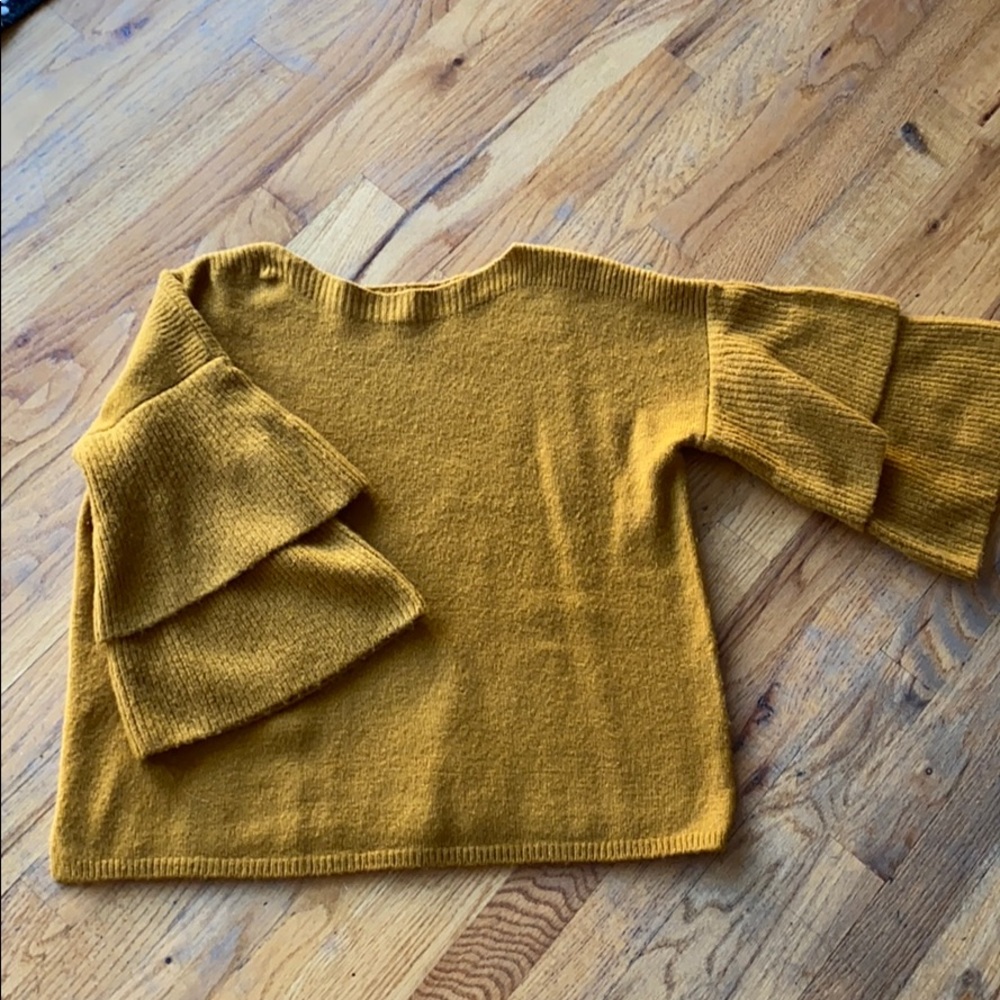 Madewell Gold Sweater with Ruffle Sleeves